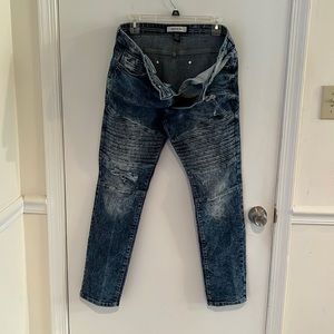 Mens White Tag 34x32 jeans